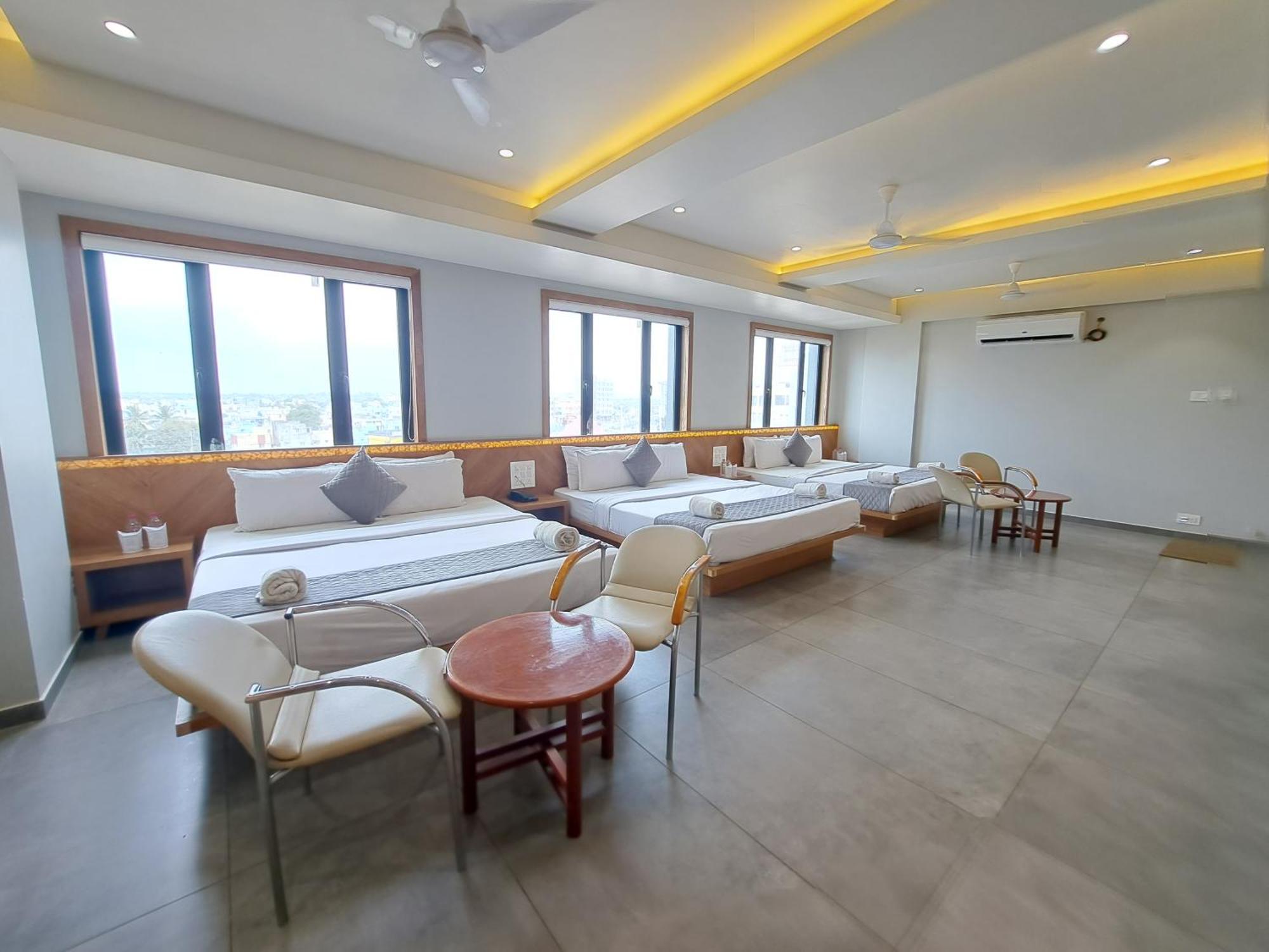 Hotel Om Somnāth Chambre photo